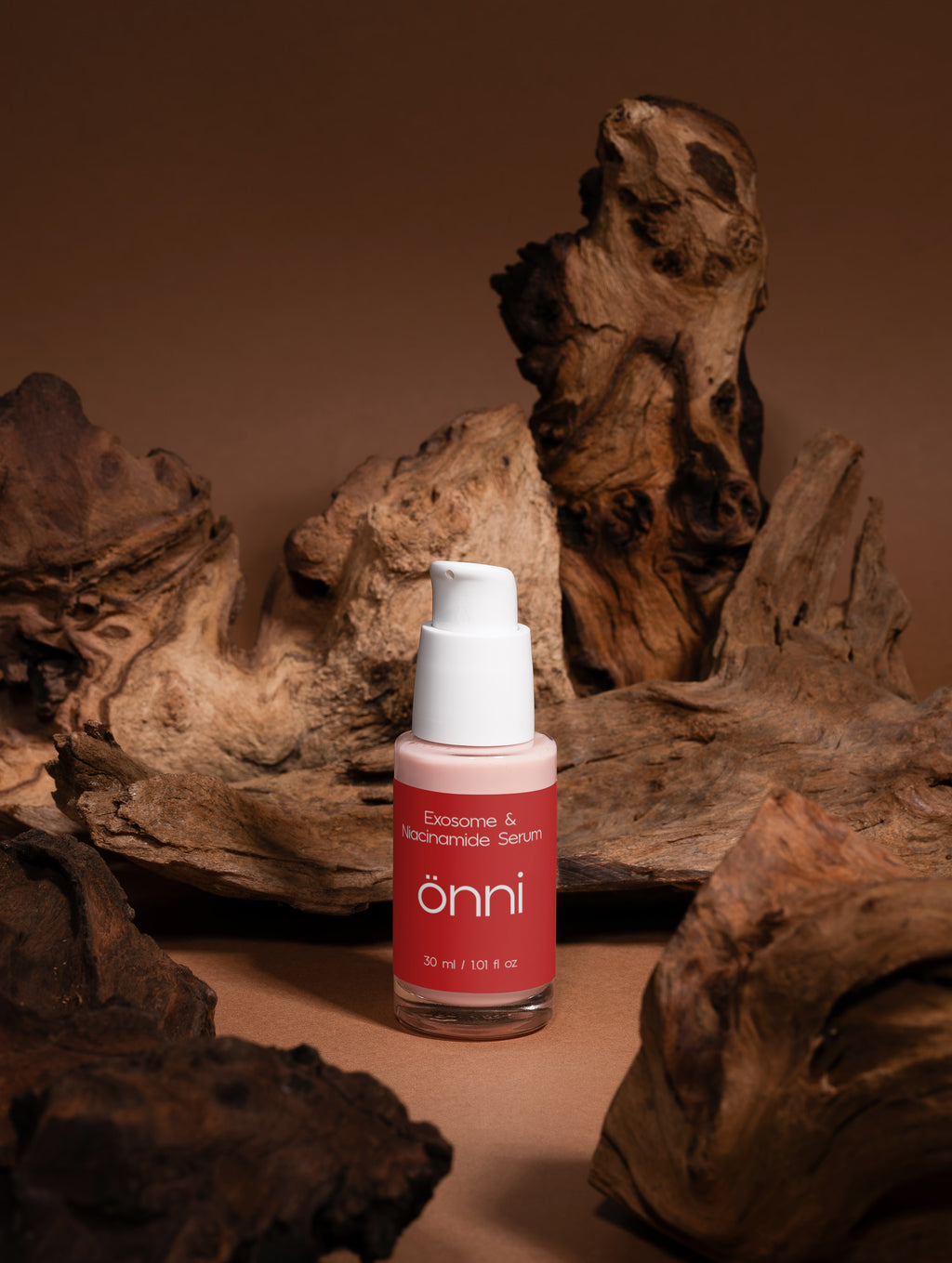 Onni Exosome & Niacinamide Serum bottle, product photo view 4