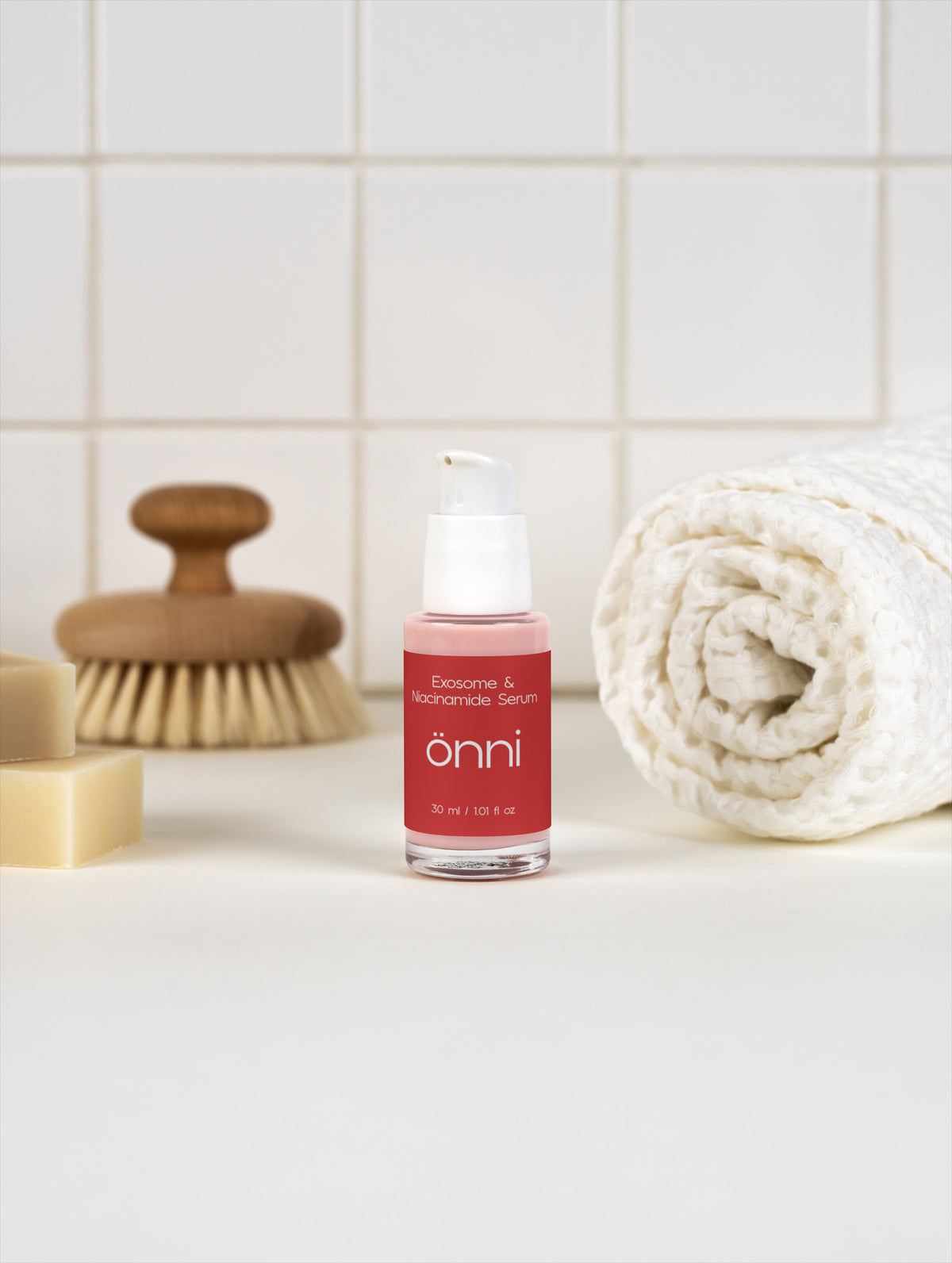 Onni Exosome & Niacinamide Serum bottle, product photo view 6