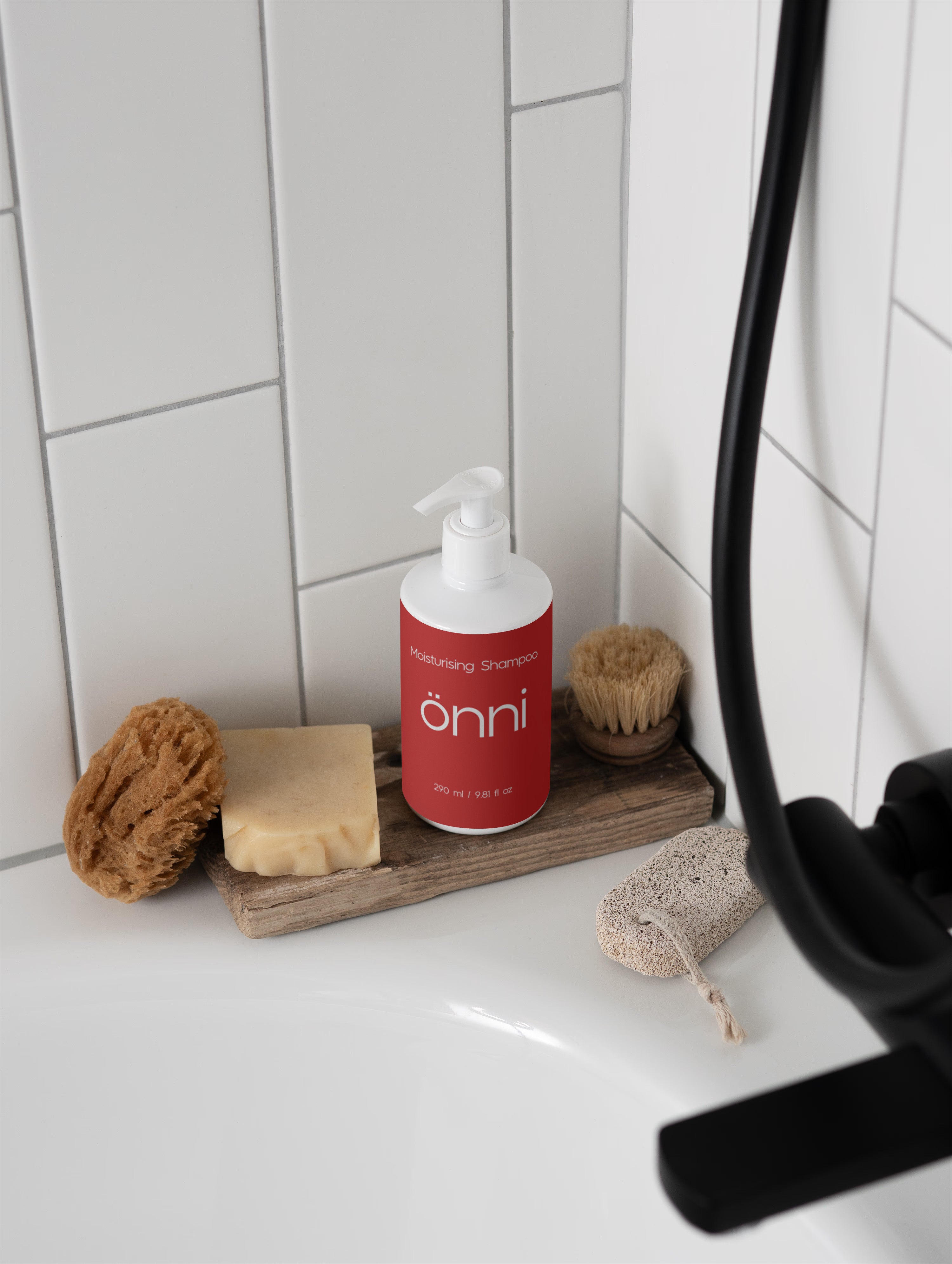 Onni Moisturising Shampoo bottle, product photo view 6